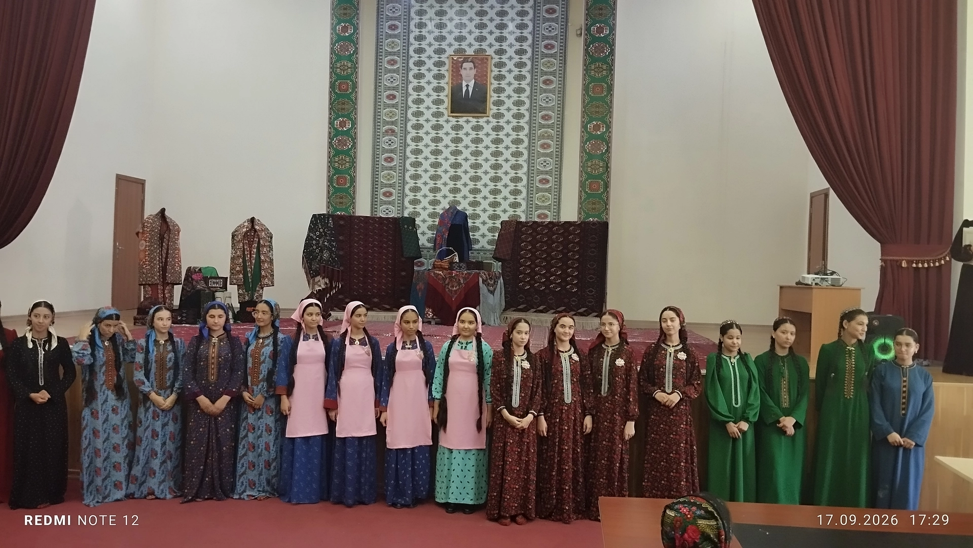 “Hünärli nesil-röwşen geljek”